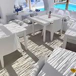 Apsenti Couples Only Aparthotel 4*