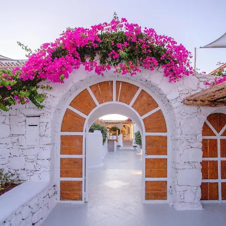 Apsenti Couples Only