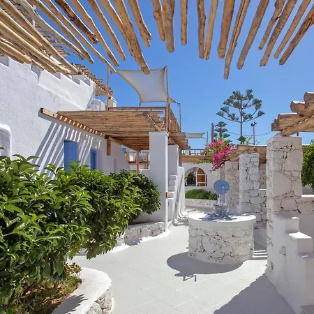Aparthotel Apsenti Couples Only 4*