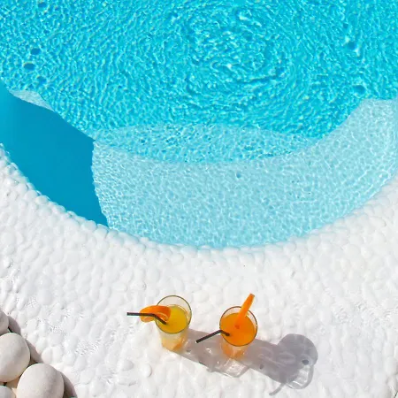 Apsenti Couples Only Aparthotel 4*