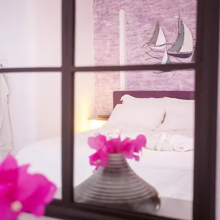 Aparthotel Apsenti Couples Only 4*