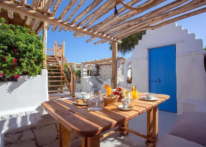 Apsenti Couples Only アパートホテル Agios Ioannis Diakoftis