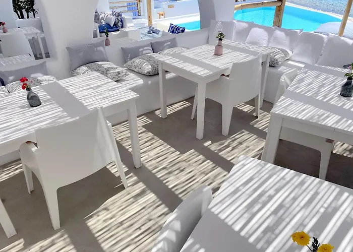 Apsenti Couples Only Апарт-отель 4*