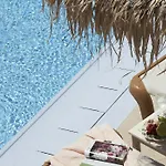 Ξενοδοχείο με διαμερίσματα Apsenti Couples Only 4*