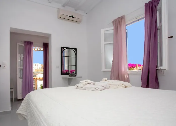 Apsenti Couples Only Aparthotel